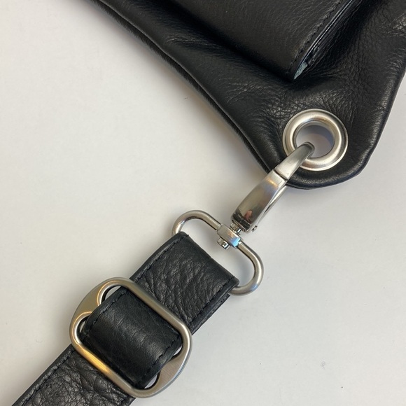 Osgoode Marley Logan Crossbody Bag Black Genuine Leather Classic Artisan - Picture 15 of 16